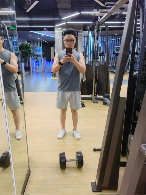 超哥的第二张照片--中牟认干亲服务网